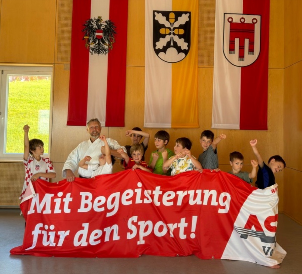 Karate zusammen macht Spaß